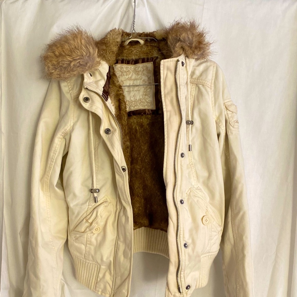 Abercrombie & Fitch Bomber Jacket faux Fur Coat S